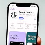 ChatGPT Top App Store 2025 AI Generatif Jadi Kebutuhan Dasar di Ponsel